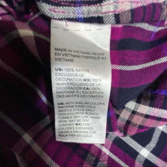 Chico's Women's Plaid  Flannel Top Size 4‎ (20/22) Ruffled Velvet Trim Collar - Picture 12 of 16